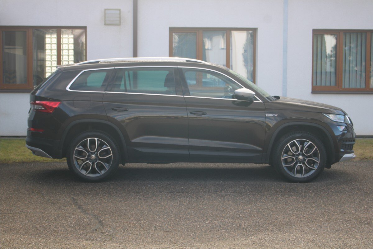 Škoda Kodiaq SUV / Terénní 2,0 l 140 kw