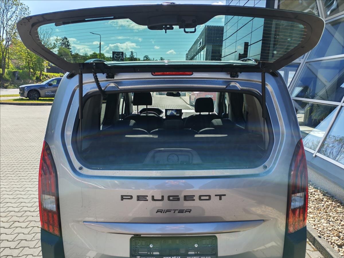 Peugeot Rifter MPV 1,5 l 96 kw