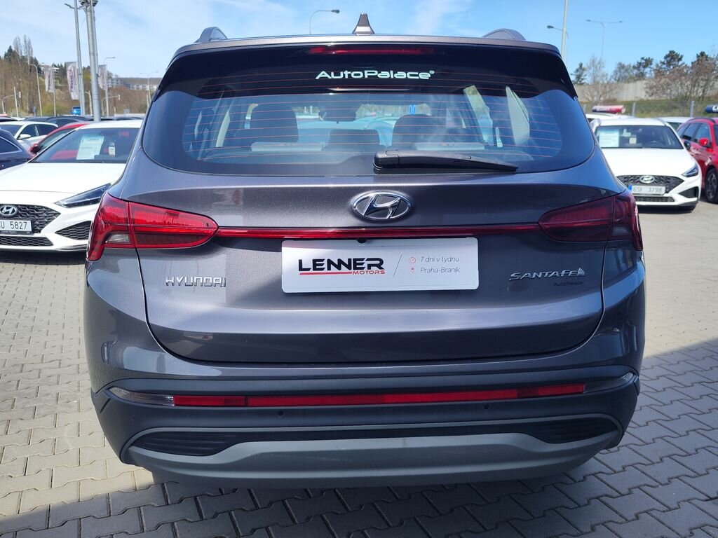 Hyundai Santa Fe SUV / Terénní 2,2 l 142 kw