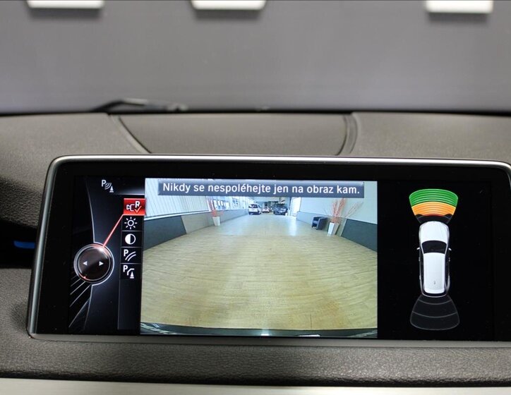 BMW X5 SUV / Terénní 3,0 l 190 kw