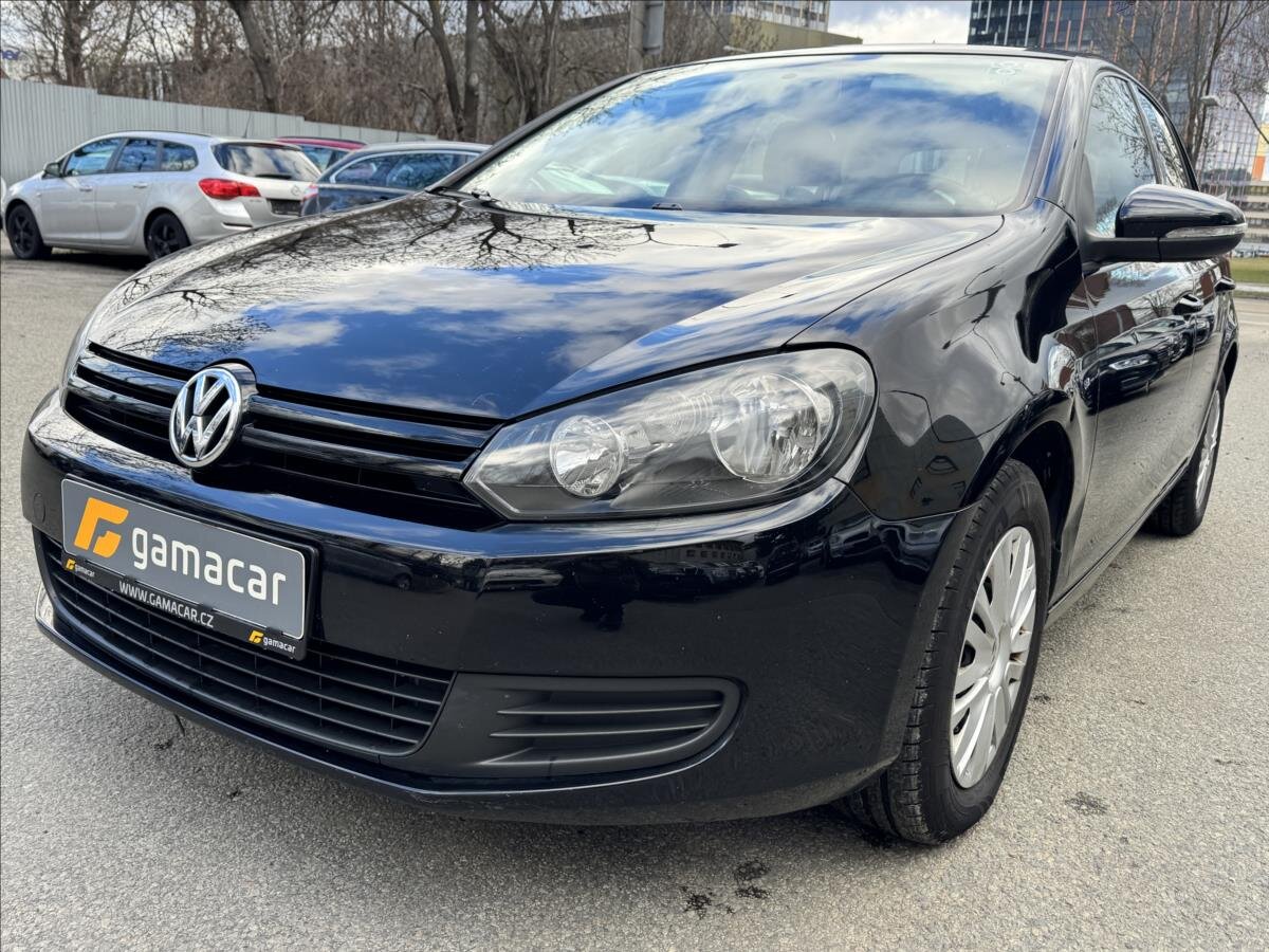 Volkswagen Golf Hatchback 1,6 l 77 kw