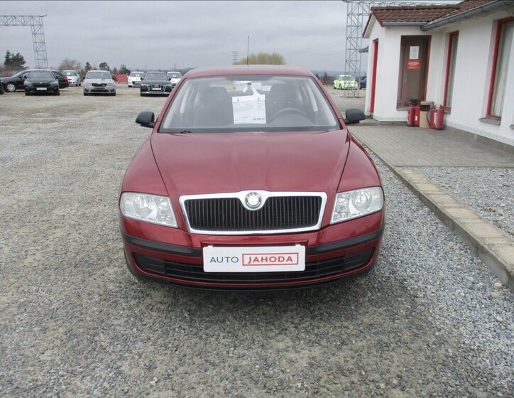 Škoda Octavia Sedan / Limuzína 1,6 l 75 kw