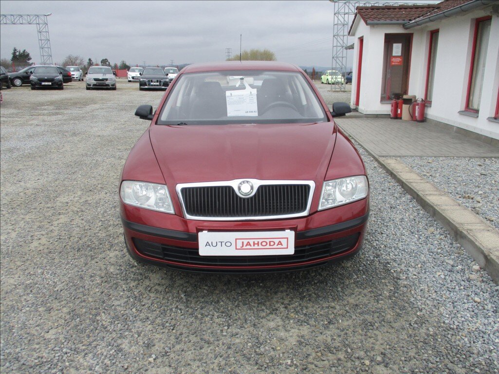 Škoda Octavia Sedan / Limuzína 1,6 l 75 kw