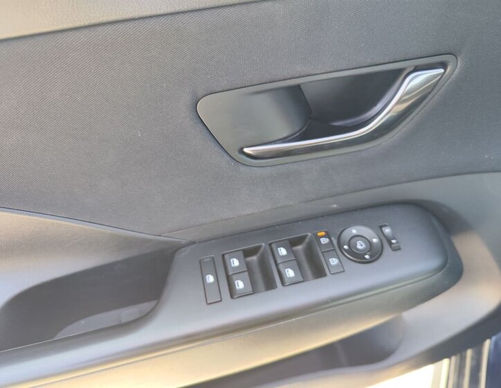 Hyundai Kona SUV / Terénní 1,6 l 145 kw
