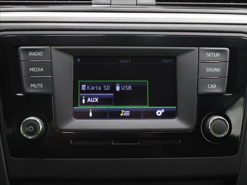 Škoda Rapid Liftback 1,2 l 81 kw