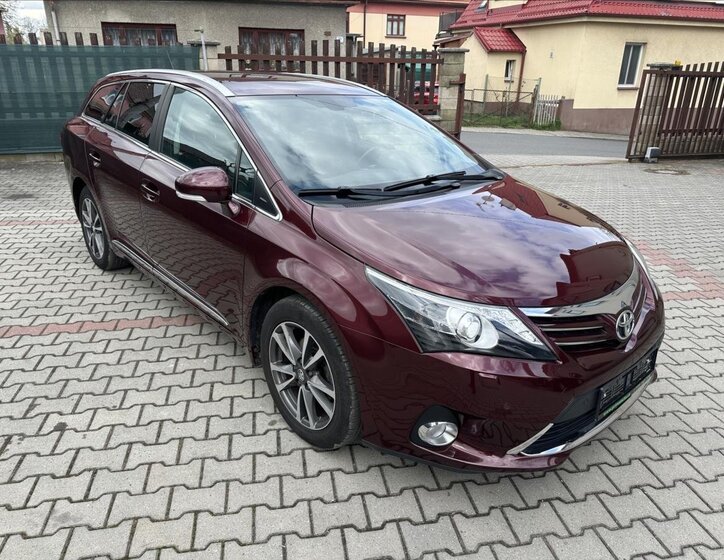 Toyota Avensis Kombi 1,8 l 109 kw