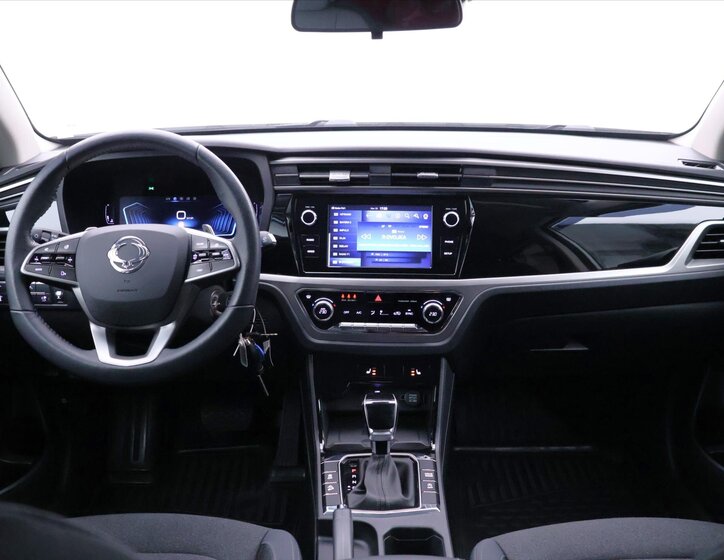 SsangYong Korando 34