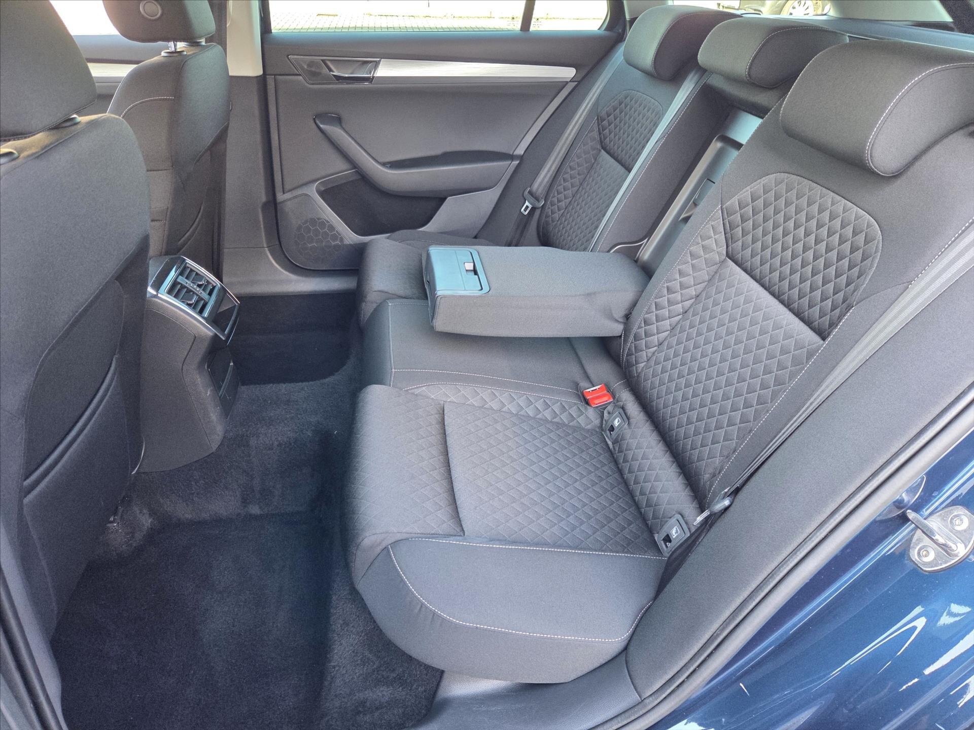 Škoda Superb Kombi 1,5 l 110 kw