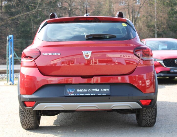 Dacia Sandero Hatchback 999,0 67 kw