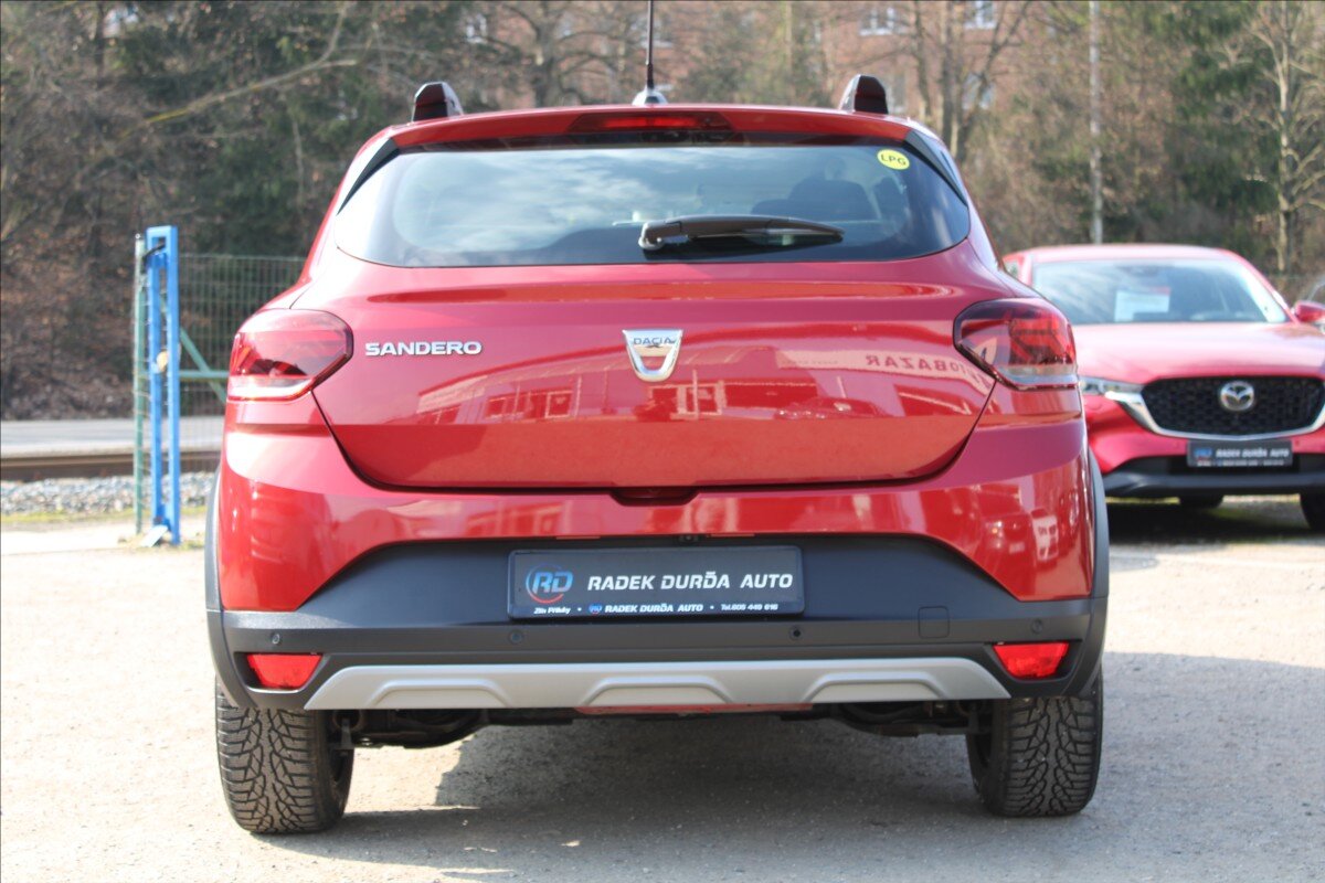 Dacia Sandero Hatchback 999,0 67 kw