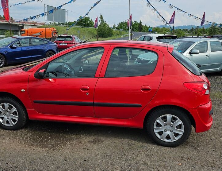 Peugeot 206 1