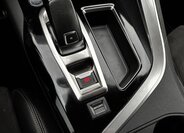 Peugeot 5008 SUV 2,0 l 130 kw