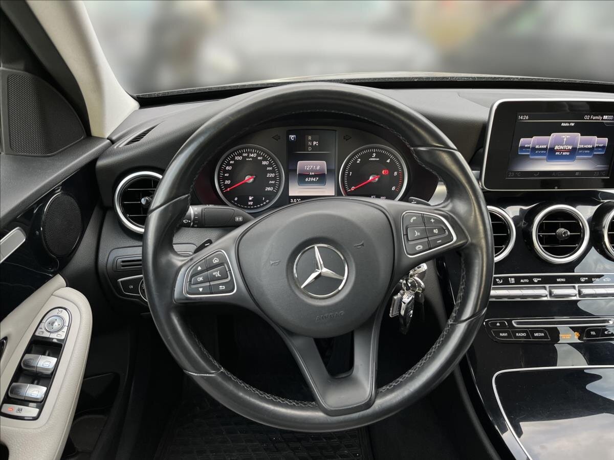 Mercedes-Benz Třídy C Sedan 2,1 l 100 kw