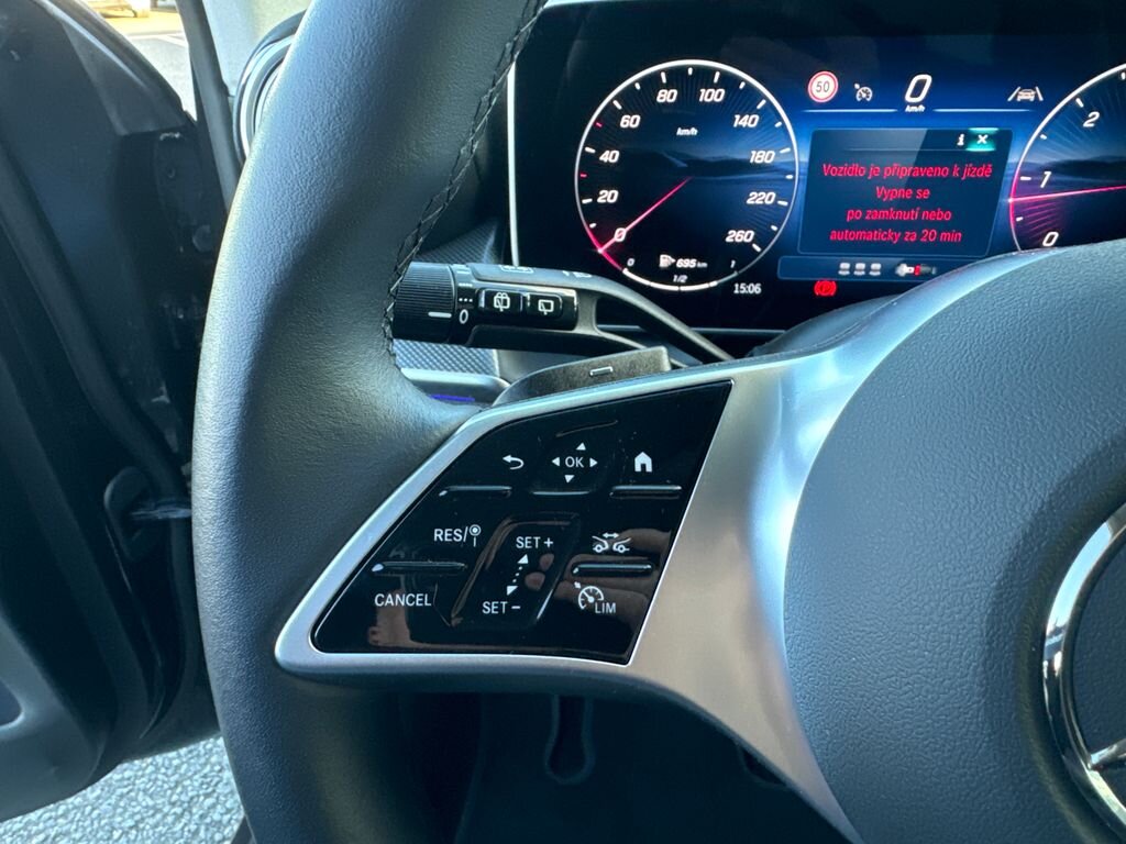 Mercedes-Benz GLC SUV / Terénní 2,0 l 145 kw