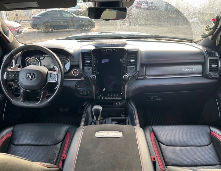 Dodge RAM 1500 Pick-up 6,2 l 523 kw