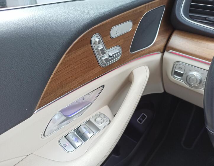 Mercedes-Benz GLE 24