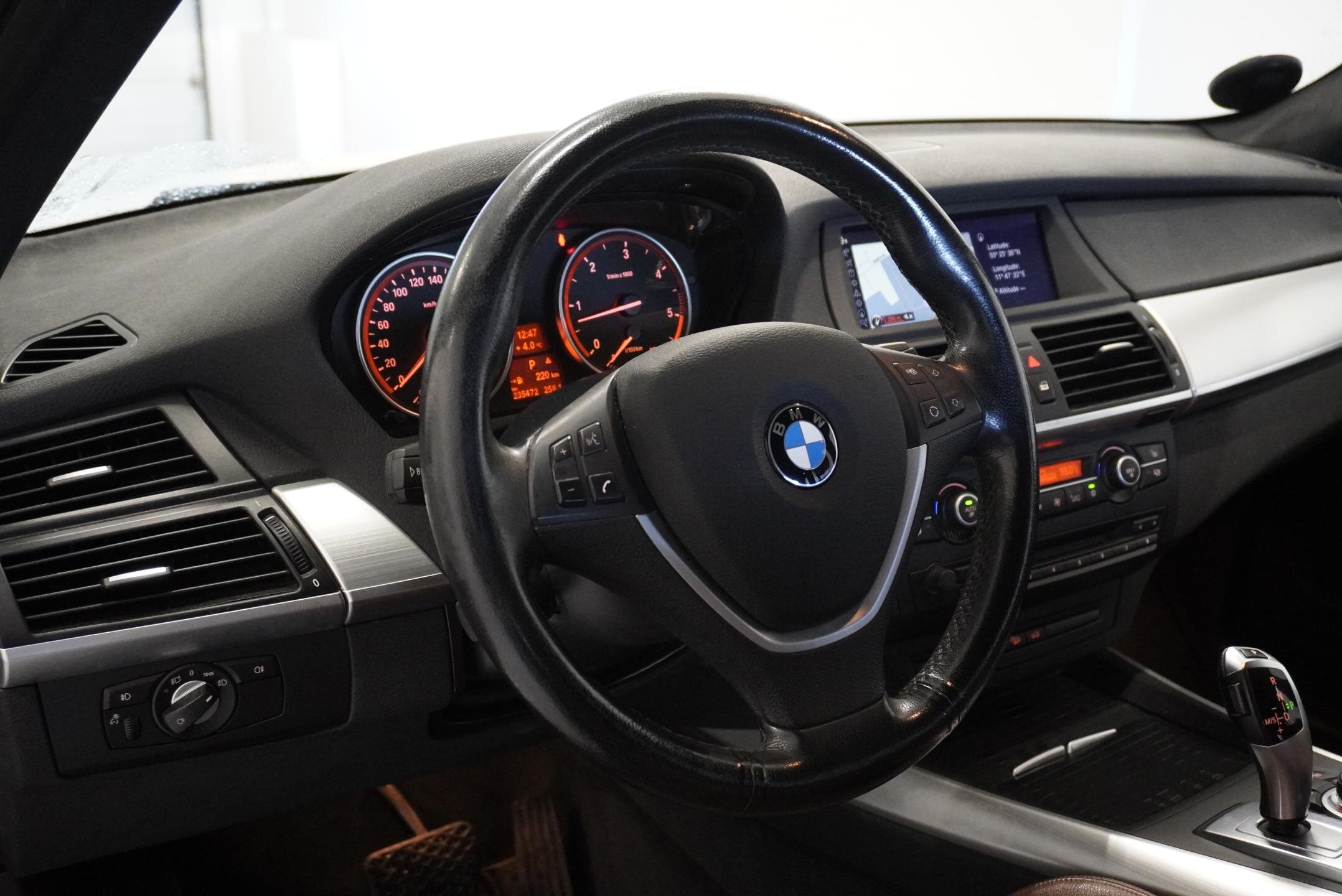 BMW X5 SUV 3,0 l 180 kw