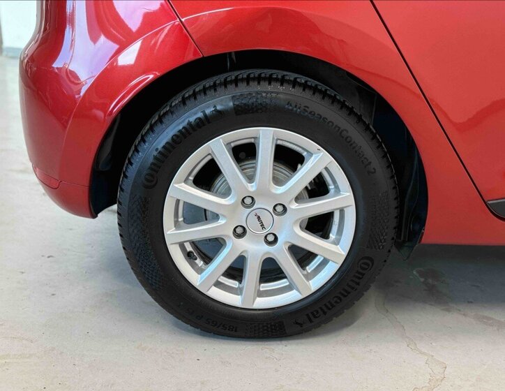 Renault Clio Hatchback 1,1 l 54 kw