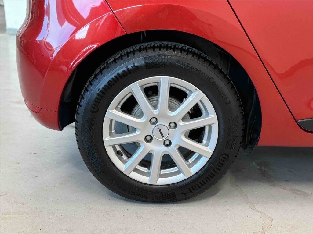 Renault Clio Hatchback 1,1 l 54 kw