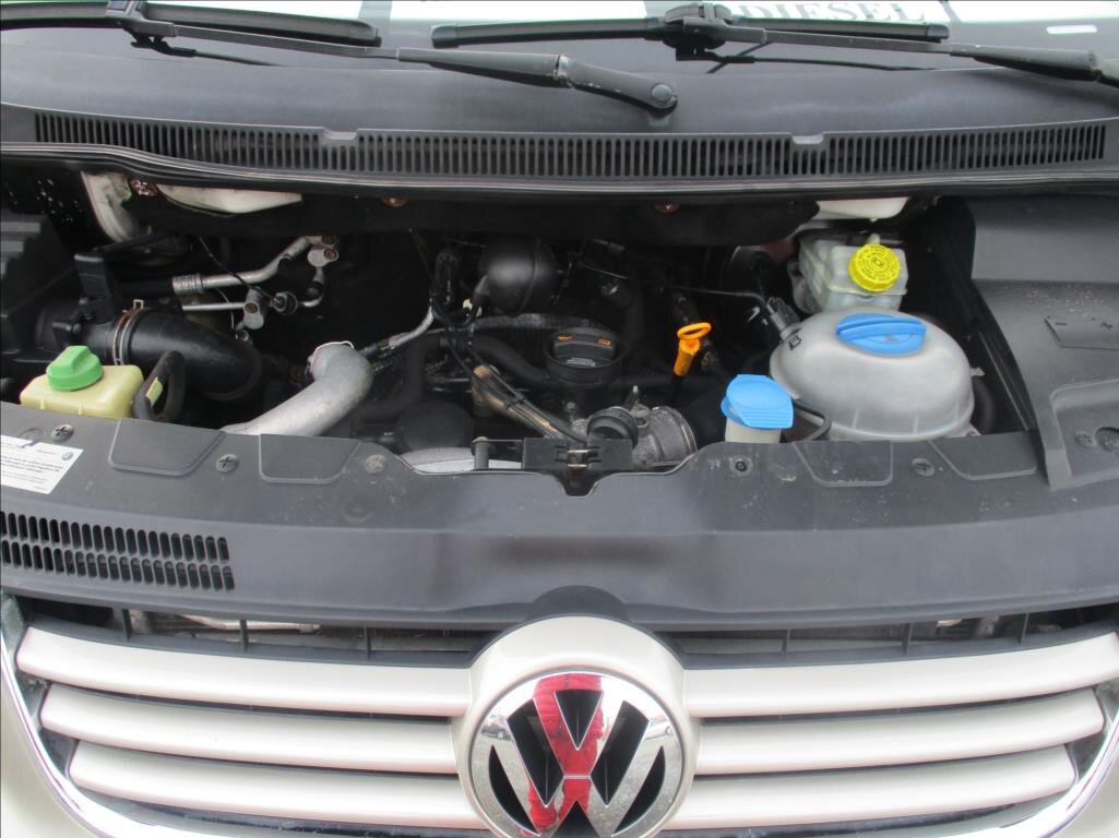 Volkswagen Multivan VAN / Minibus 2,5 l 96 kw