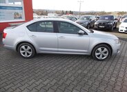 Škoda Octavia Sedan / Limuzína 1,6 l 77 kw