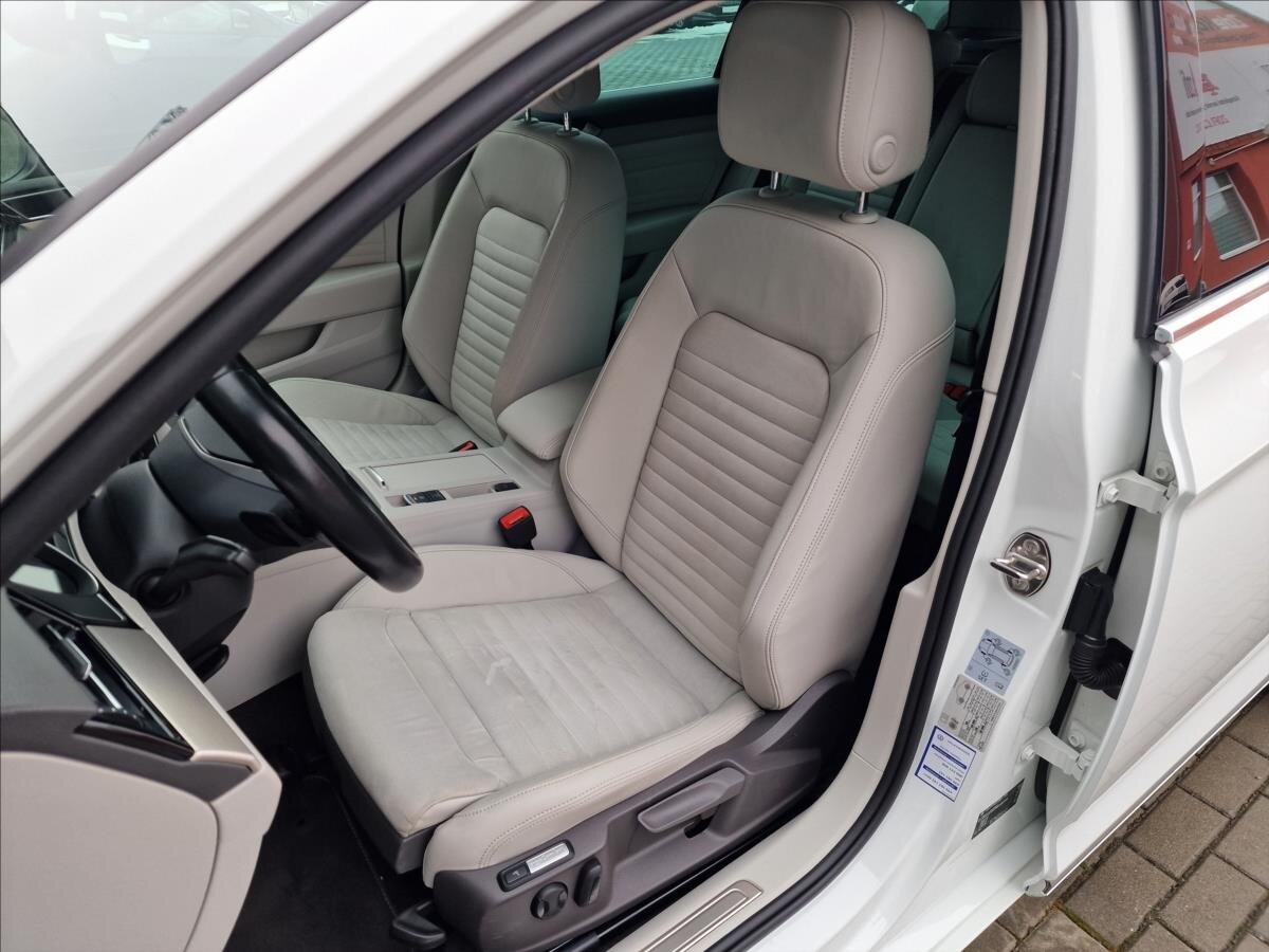 Volkswagen Passat Kombi 2,0 l 110 kw