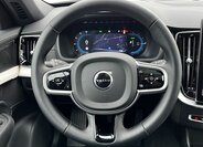 Volvo XC90 SUV 2,0 l 335 kw