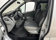 Opel Vivaro Kombi 2,5 l 107 kw