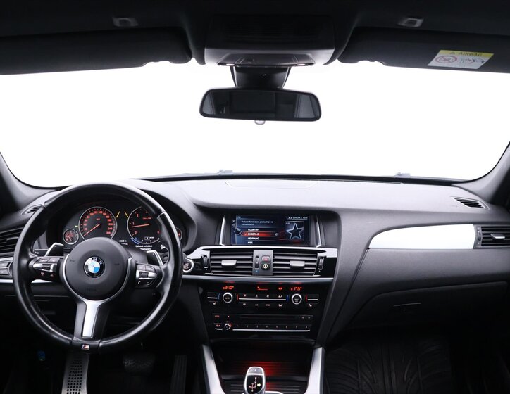 BMW X3 Kombi 3,0 l 190 kw