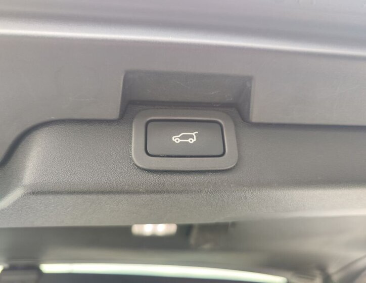 Land Rover Discovery SUV / Terénní 3,0 l 190 kw