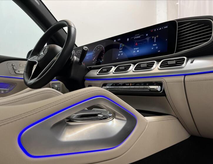 Mercedes-Benz GLE 16