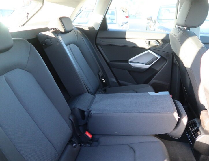 Audi Q3 SUV / Terénní 2,0 l 110 kw