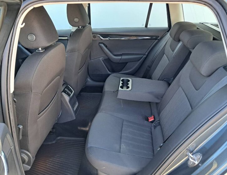 Škoda Octavia Kombi 2,0 l 110 kw