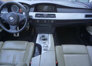 BMW M5 Sedan 5,0 l 373 kw