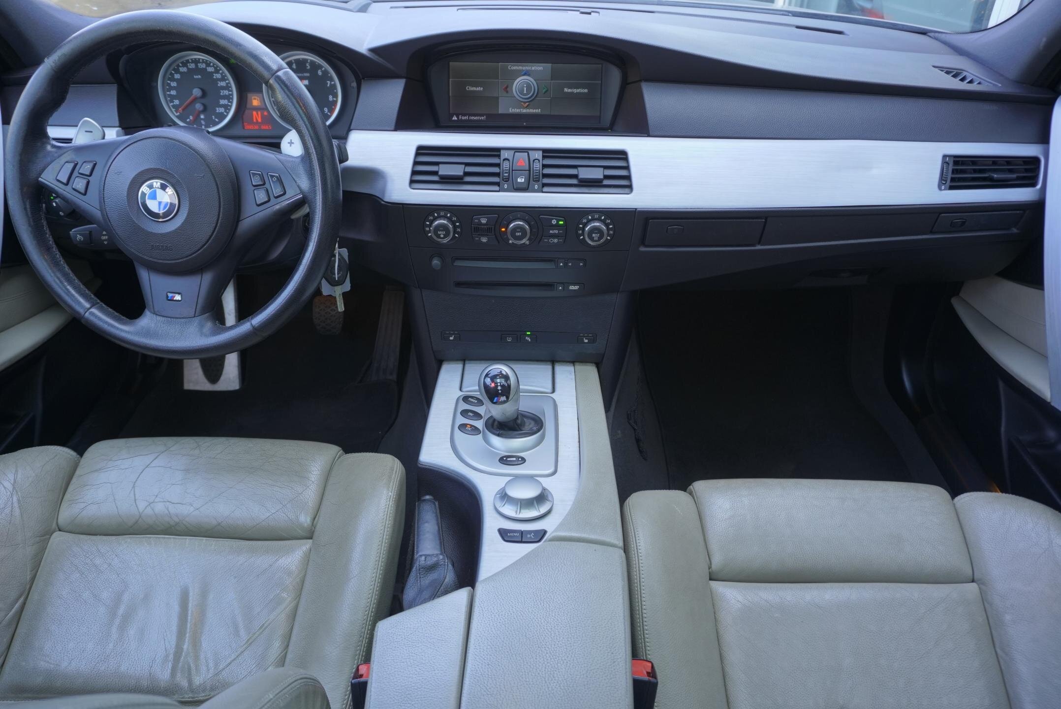 BMW M5 Sedan 5,0 l 373 kw