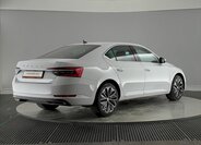 Škoda Superb Sedan / Limuzína 1,4 l 160 kw