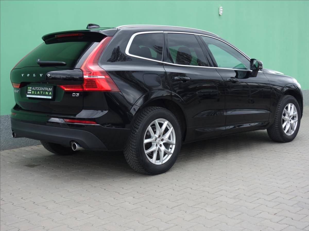Volvo XC60 SUV / Terénní 2,0 l 110 kw