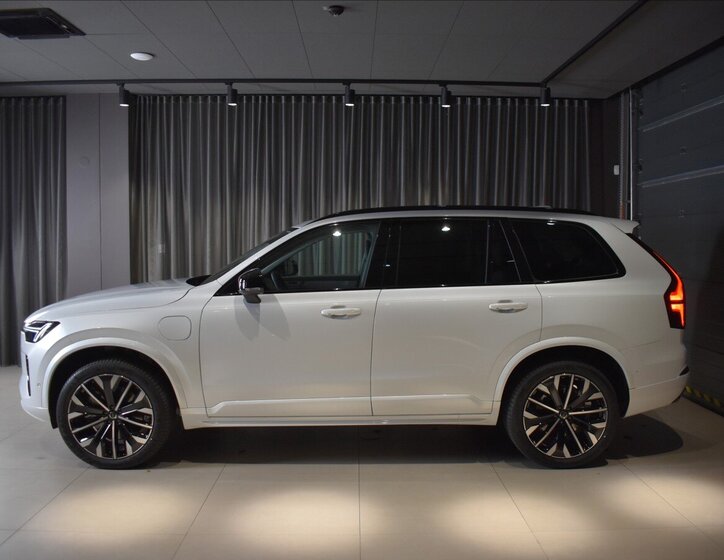 Volvo XC90 2