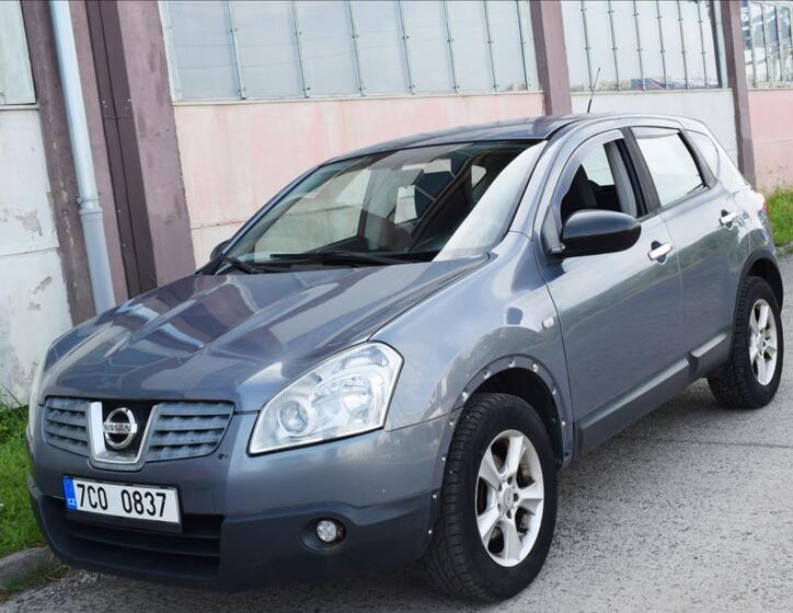 Nissan Qashqai 1