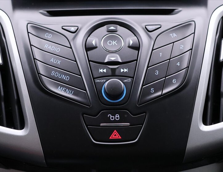 Ford Focus Kombi 998,0 74 kw