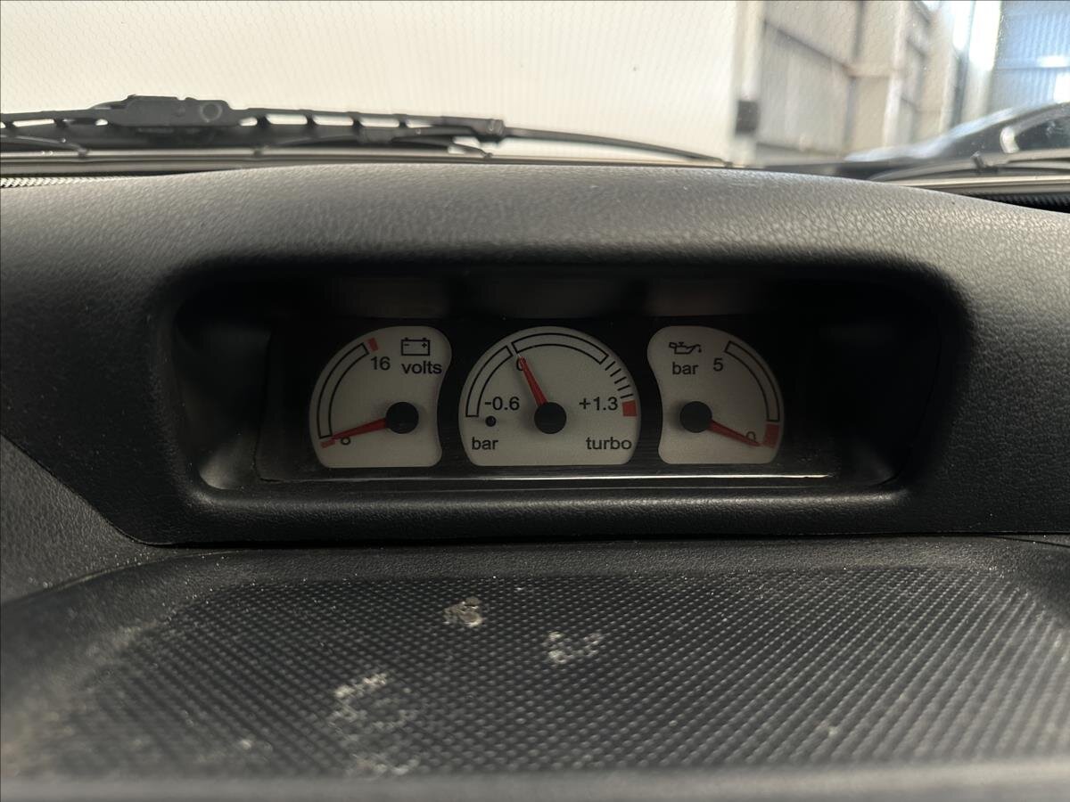 Ford Escort Hatchback 2,0 l 162 kw