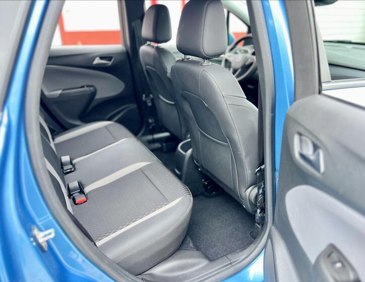 Opel Crossland X 16
