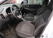 KIA Sportage 8