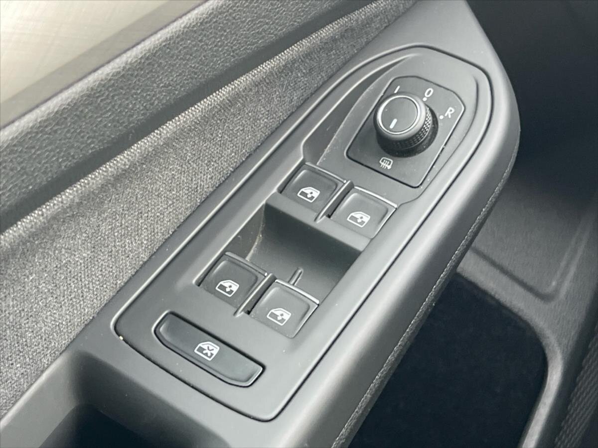 Volkswagen Golf Hatchback 1,5 l 96 kw