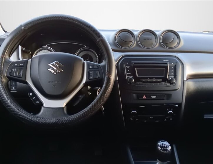 Suzuki Vitara SUV 1,4 l 95 kw