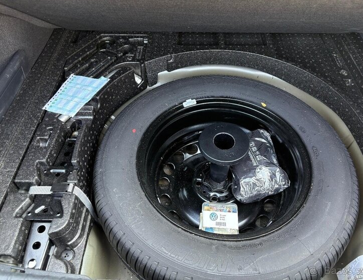 Volkswagen Passat Sedan / Limuzína 0,0 110 kw