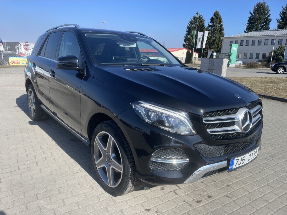 Mercedes-Benz GLE SUV / Terénní 3,0 l 190 kw