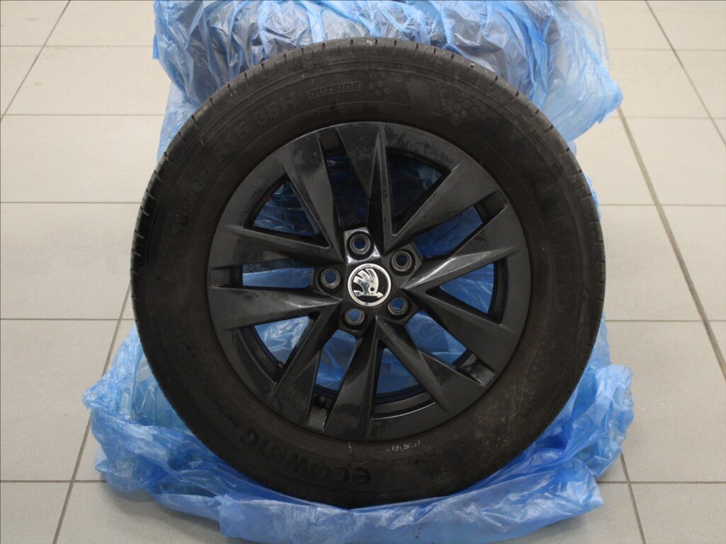 Škoda Fabia Hatchback 999,0 85 kw