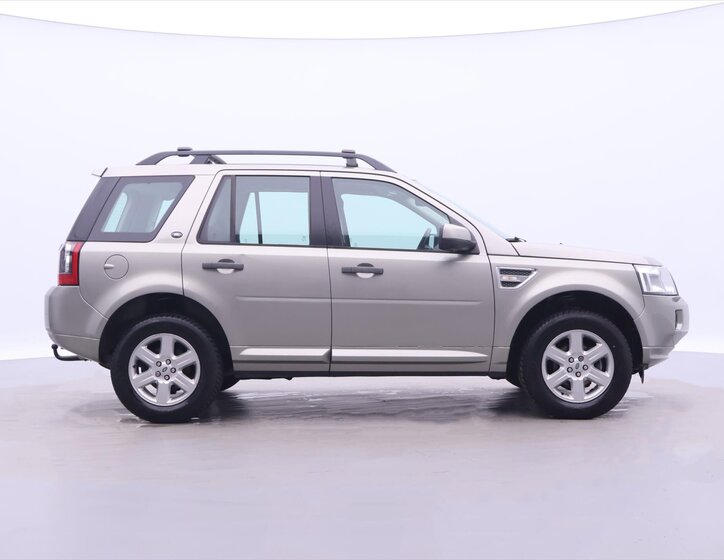 Land Rover Freelander SUV 2,2 l 140 kw