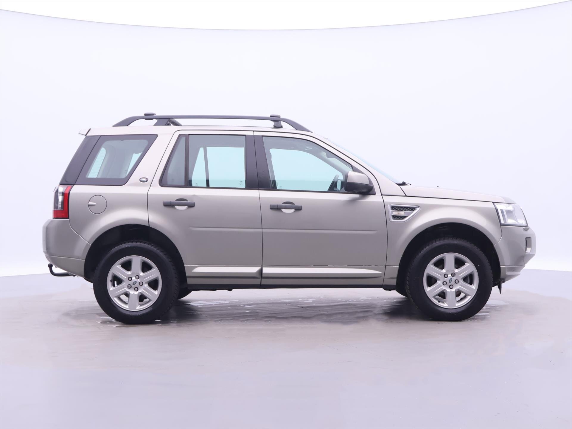 Land Rover Freelander SUV 2,2 l 140 kw
